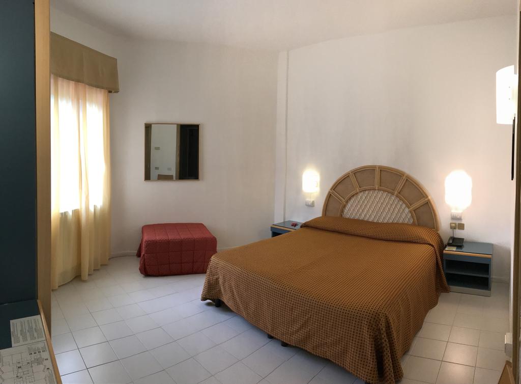 Hotel Palme 9/25