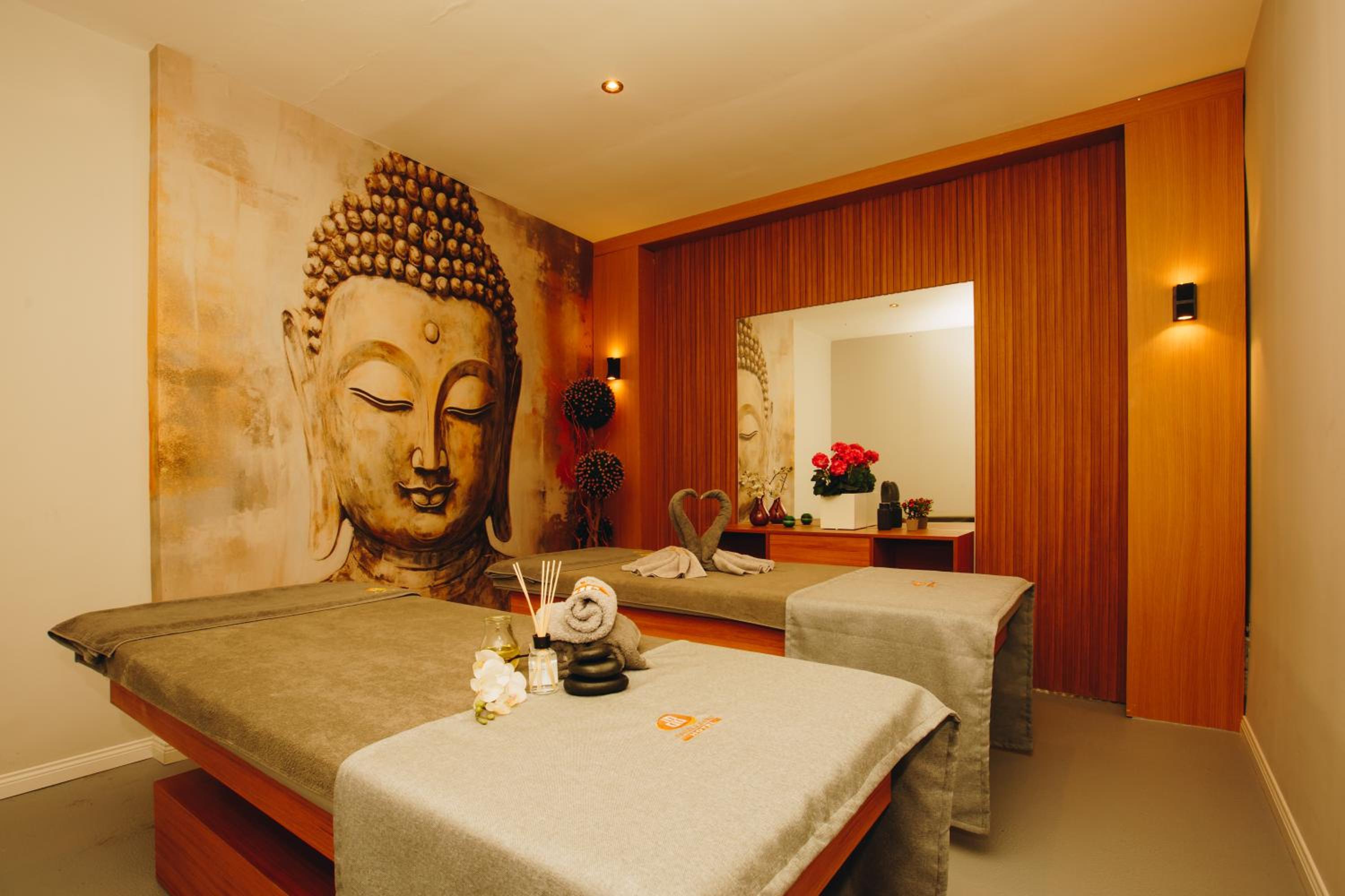 double bond hotel spa