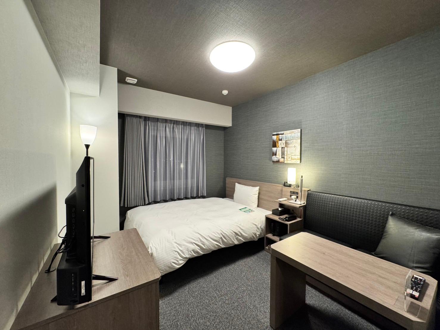 Room, Single, Electronic Cigarette Only, Smoking