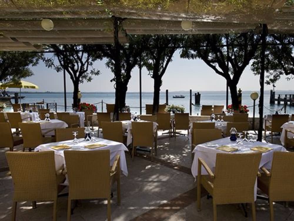Hotel Sirmione E Promessi Sposi 53/69