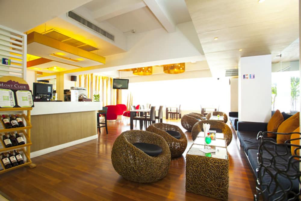 The Embassy Sathorn 38/46