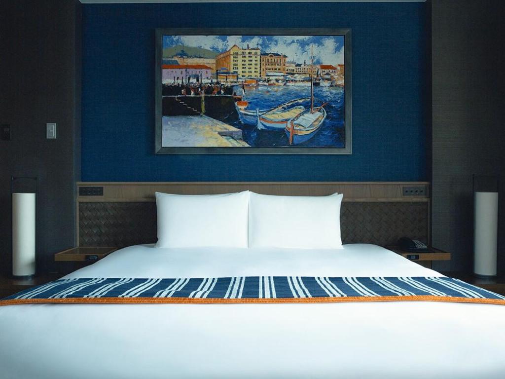 Oriental Hotel
