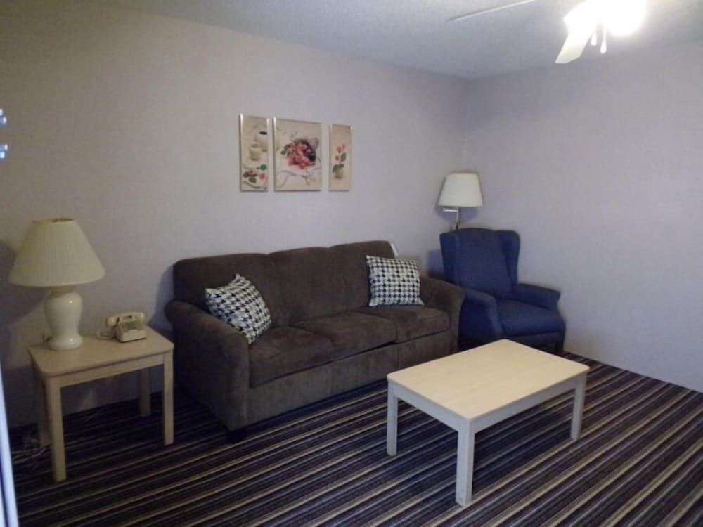 AmericInn by Wyndham Saint Ignace 35/56