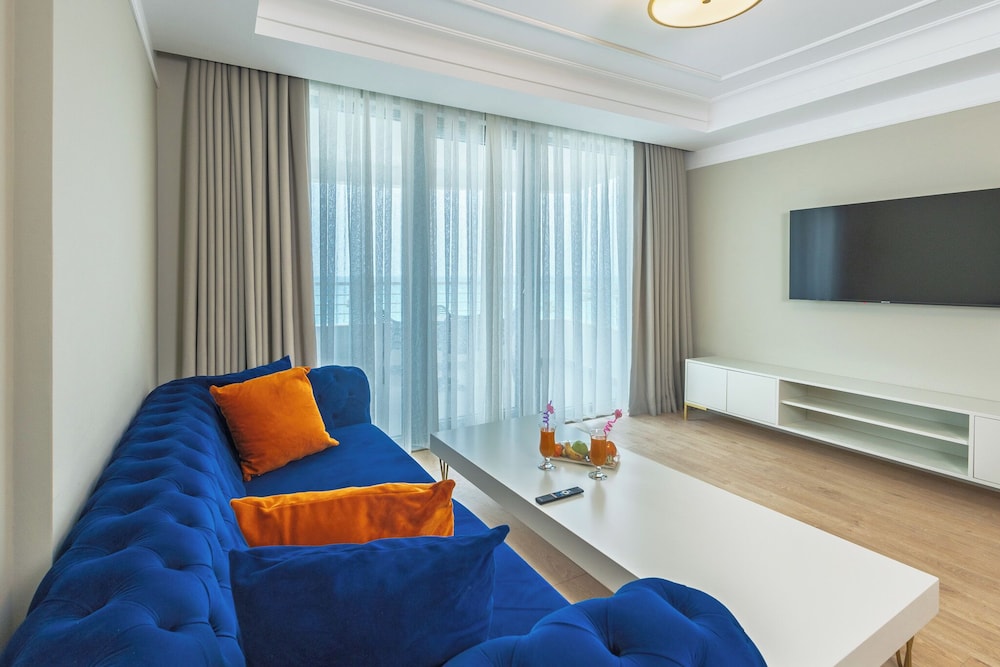 REO Hotel & Spa 58/69