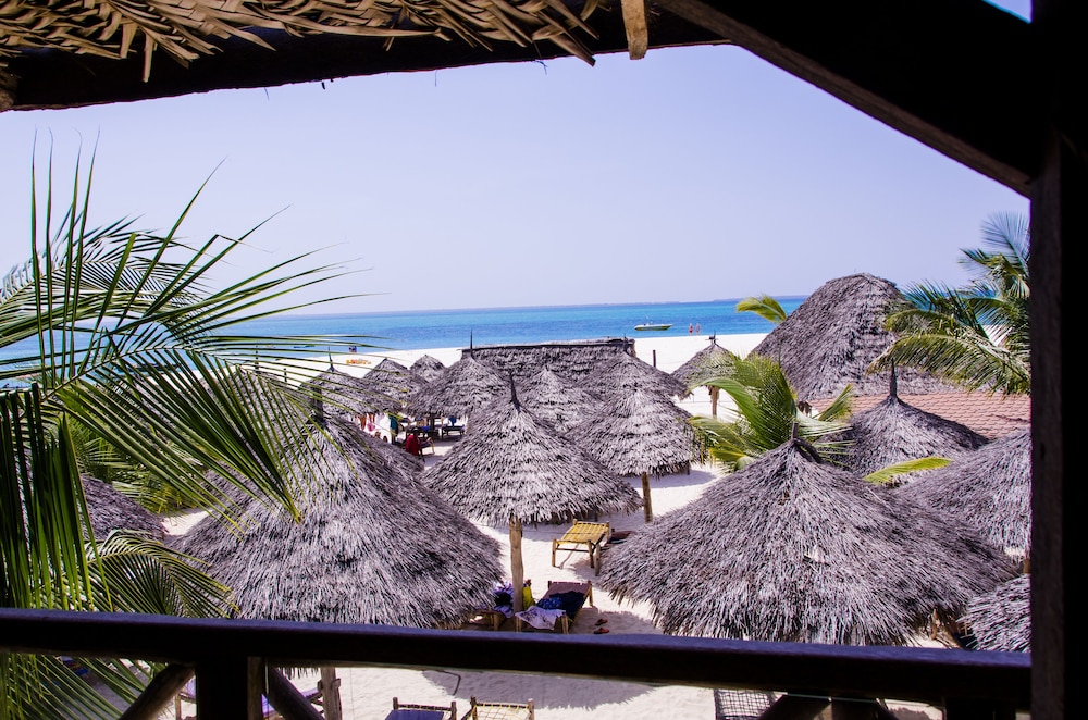 Palumbo Kendwa Beach 21/26