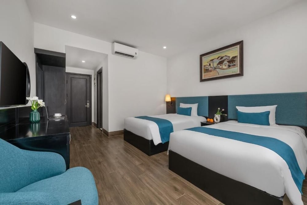 Vian Hotel 19/67