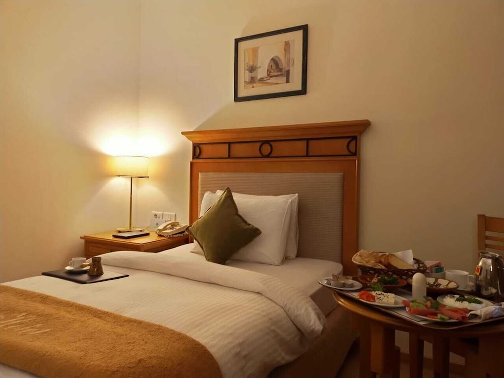 The Liwan Hotel 10/38