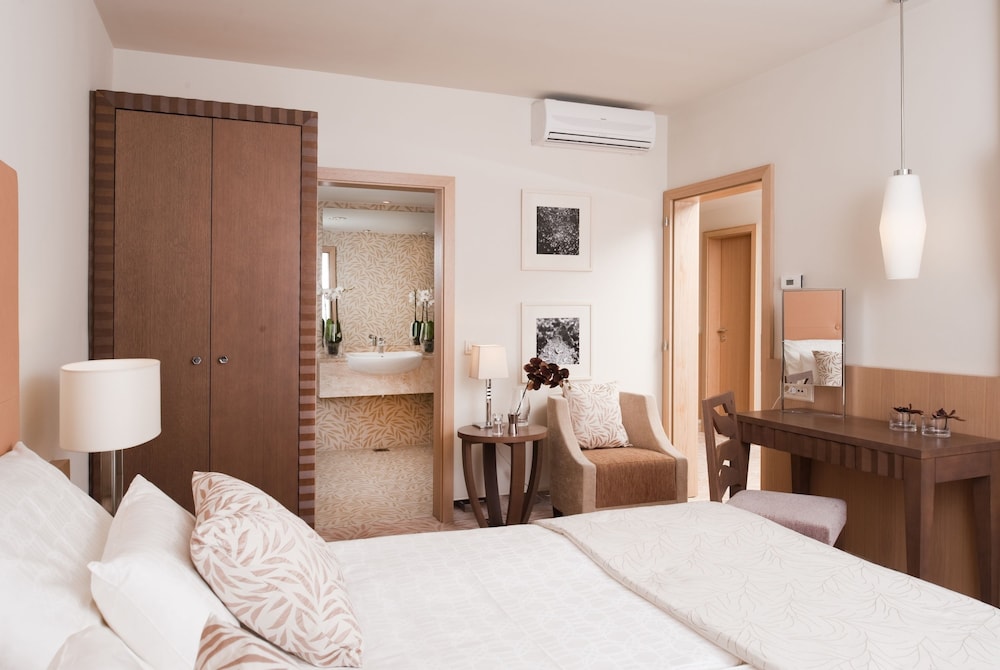 Grand Hotel Sava Superior 23/76