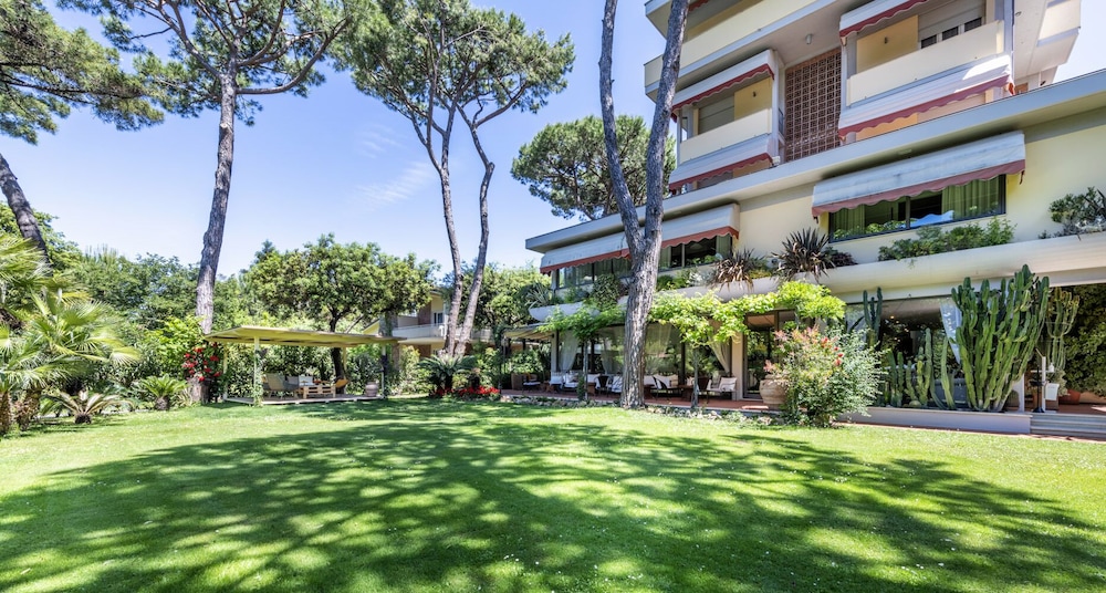 Andreaneri Hotel 59/63