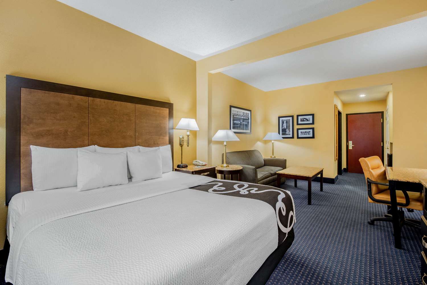 La Quinta Inn And Suites by Wyndham Mt. Laurel - Philadelphia 13/62