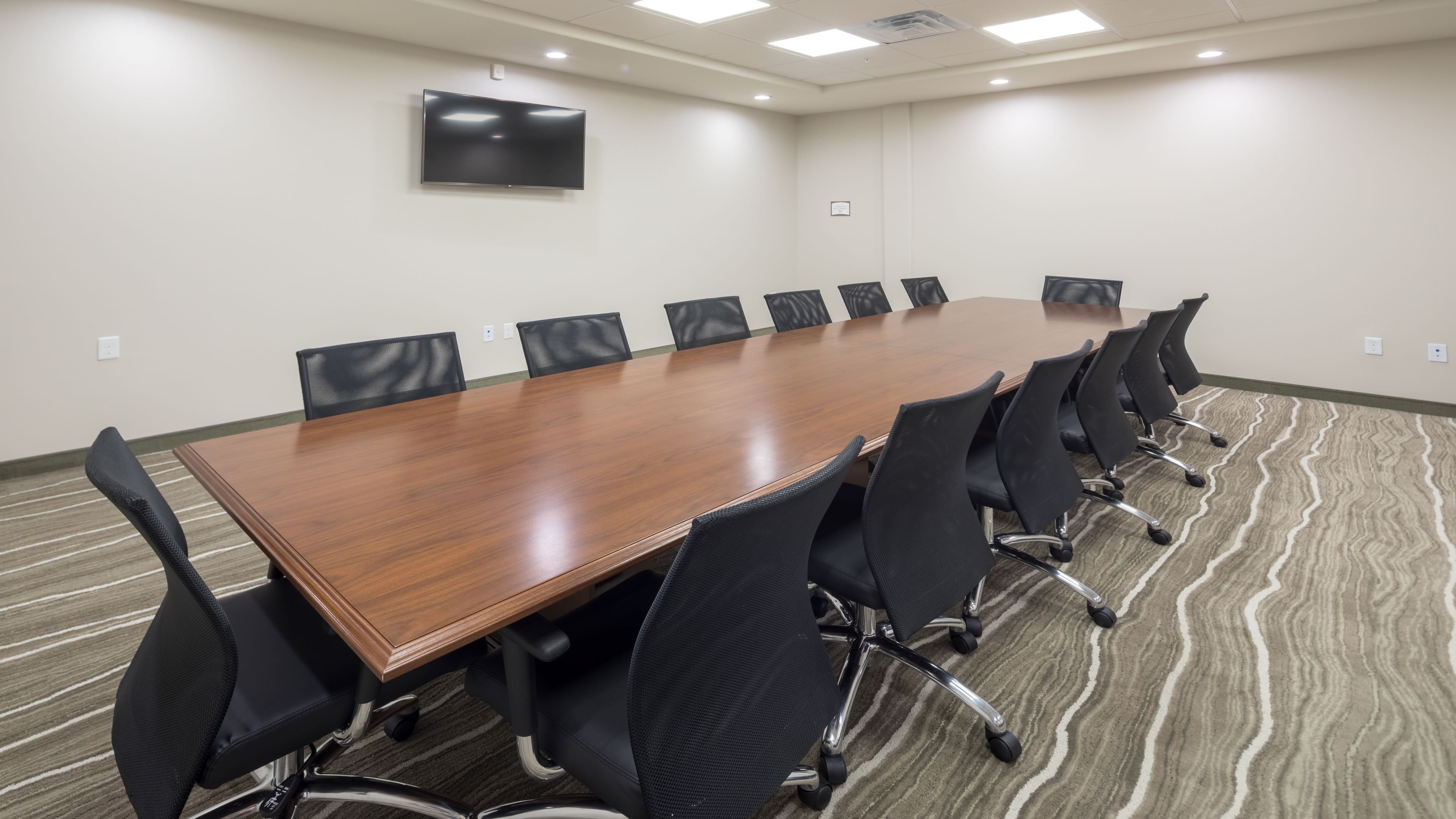Staybridge Suites Southgate Detriot Area 44/54