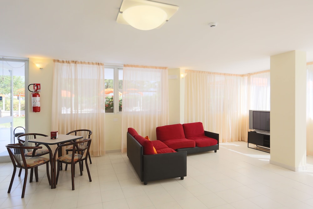 FAMILY HOTEL K2 & SPIAGGIA MARINA BEACH 18/38