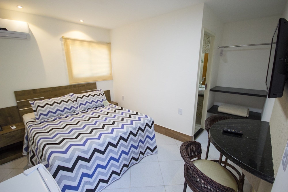 Croa Mares Hotel 20/60