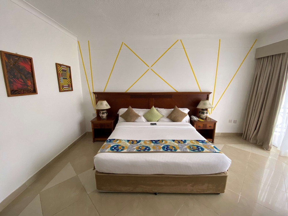Golden Tulip Dar Es Salaam 7/71