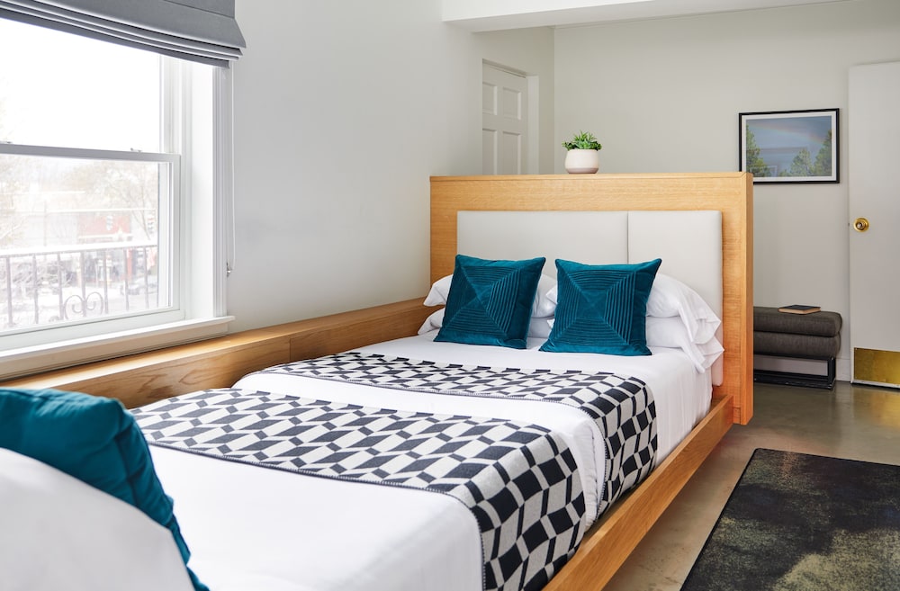 Bluebird Spa City Motor Lodge 10/51