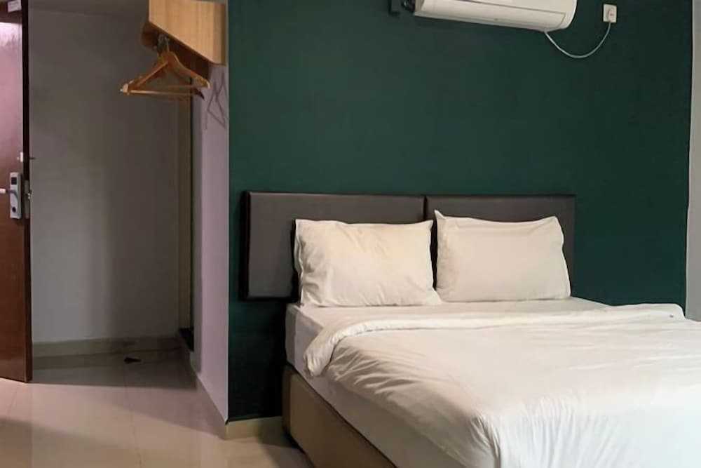 Room V @ Jalan Megat by ZUZU 20/29