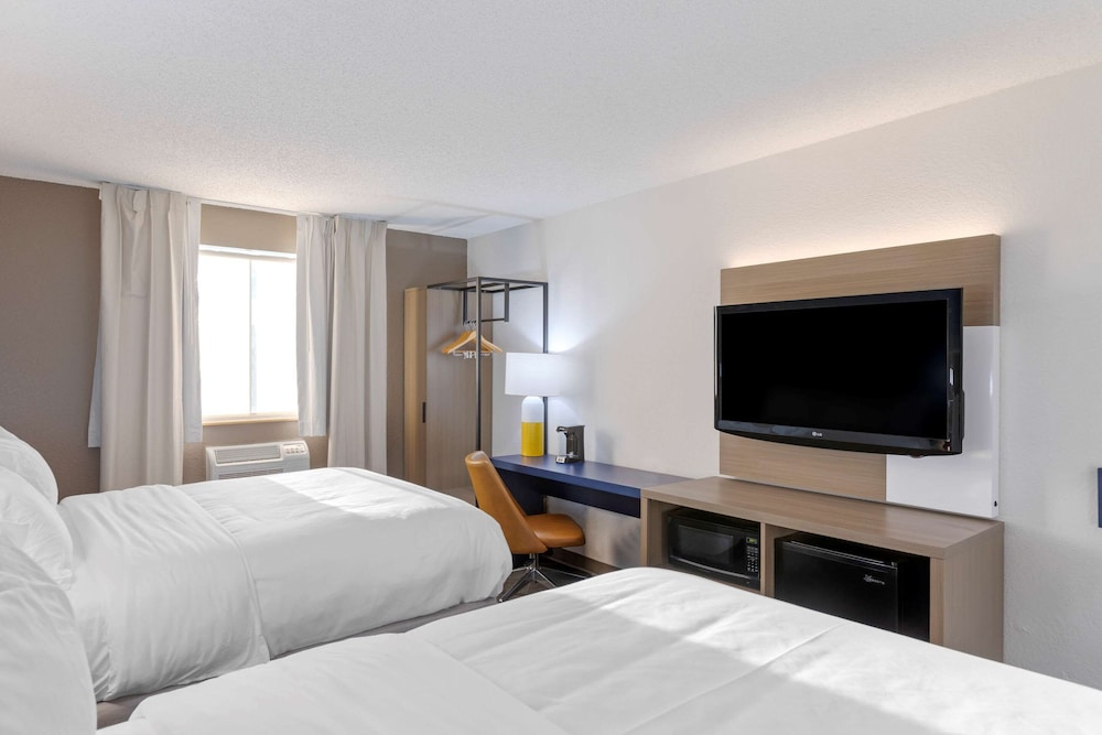 Comfort Inn Detroit - Troy 25/45