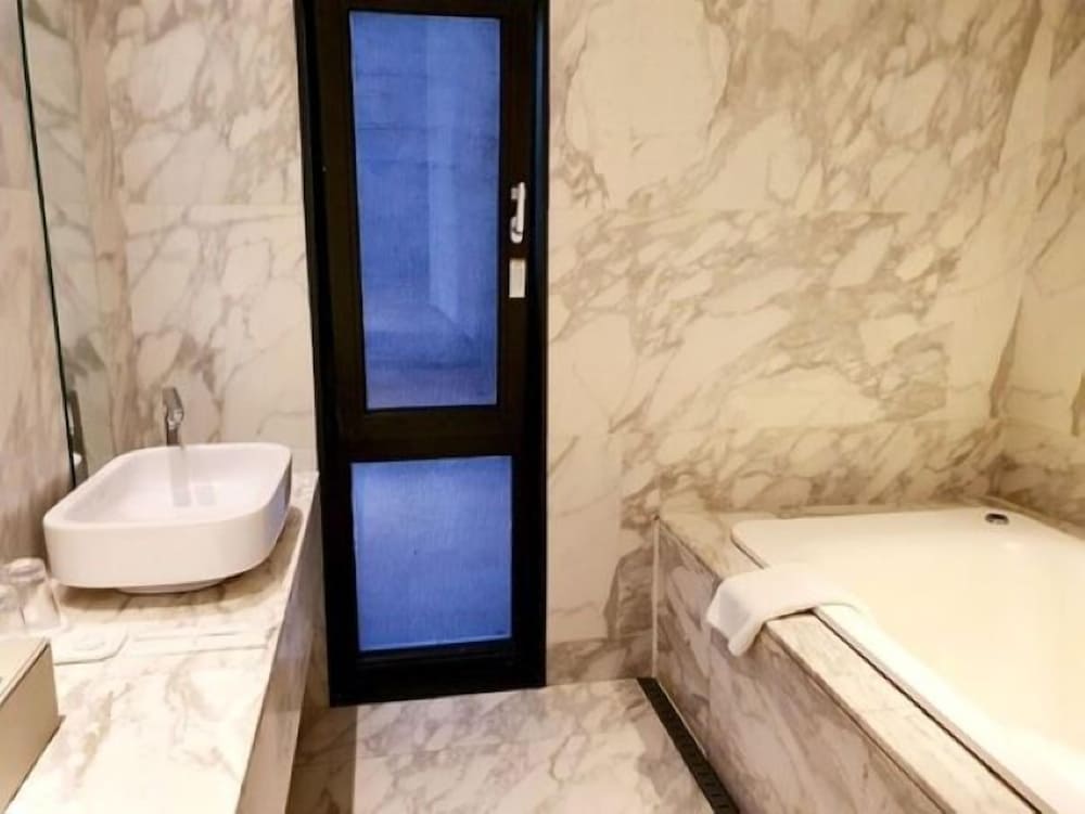Js Boutique Hotel 76/76