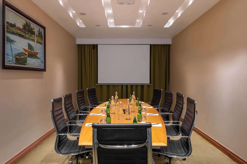 Radisson Blu Anchorage Hotel 72/84