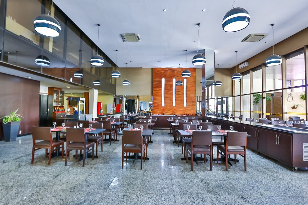 SJ Premium Hotels By Atlantica (ex. Hilton Garden Inn Goiania) 63/85