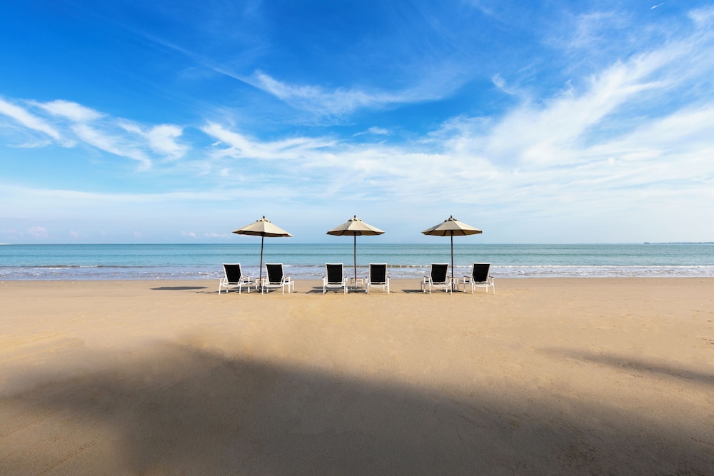 Kantary Beach Hotel 44/49