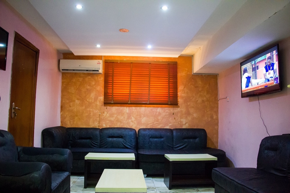 Folade Hotels 17/29