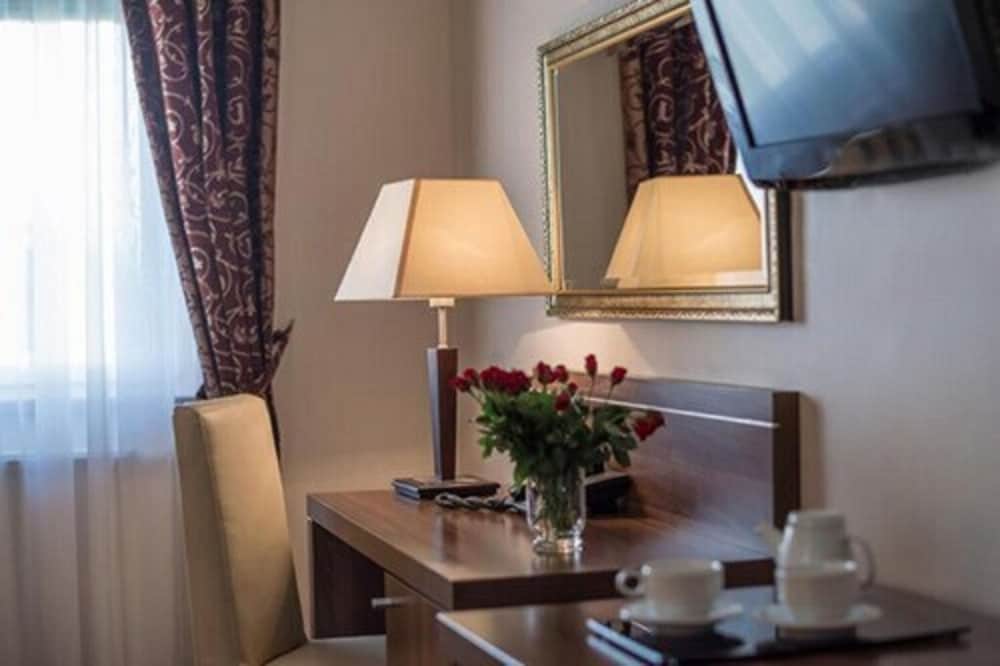 Hotel Jasek 9/27