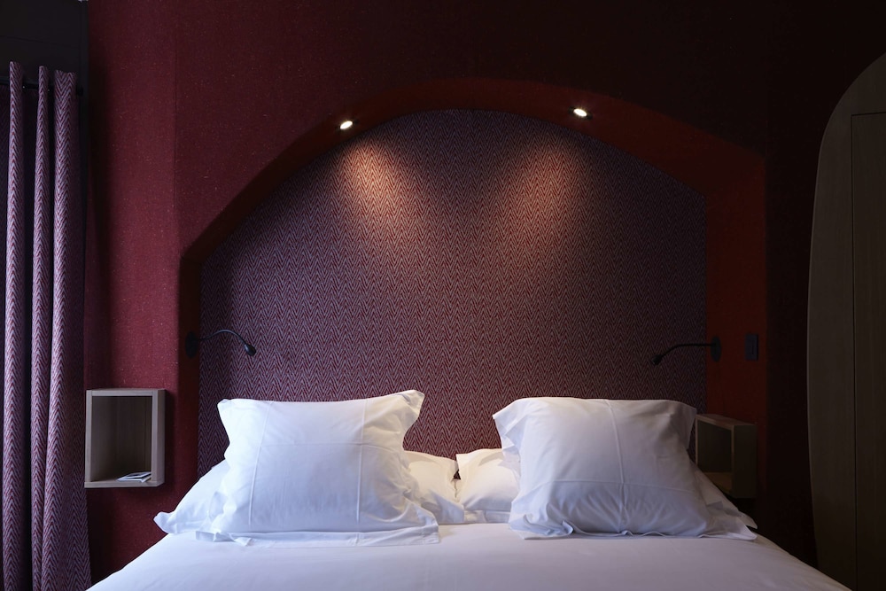 Hotel des Dromonts by SOWELL COLLECTION 25/42