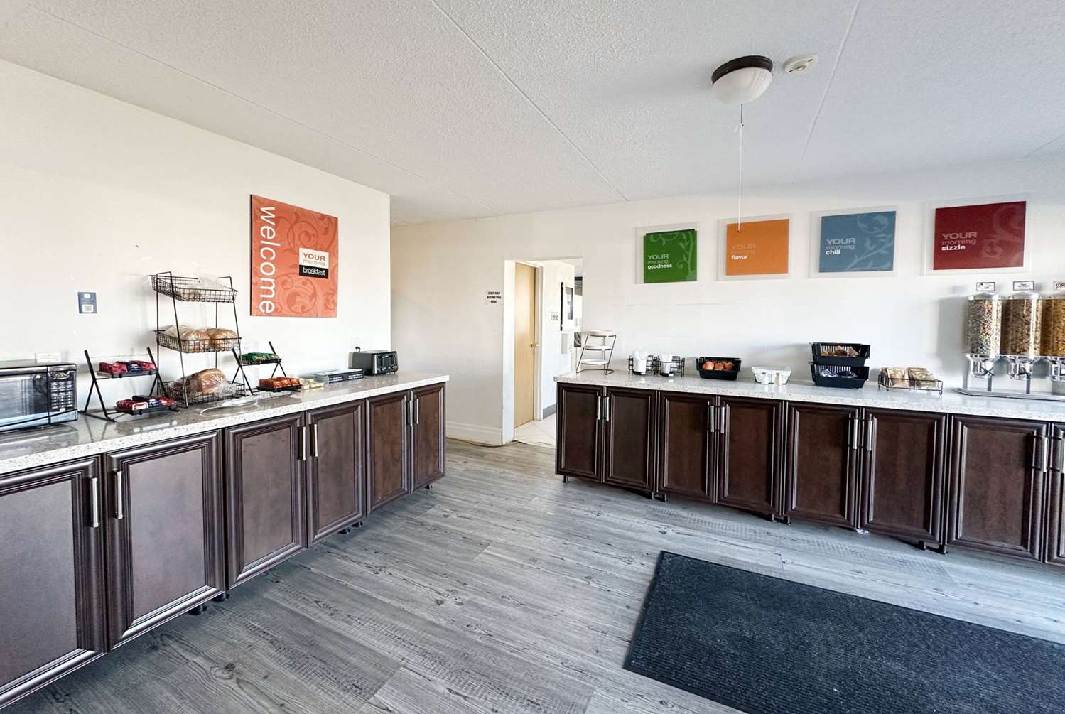 Travelodge By Wyndham Welland 3/16