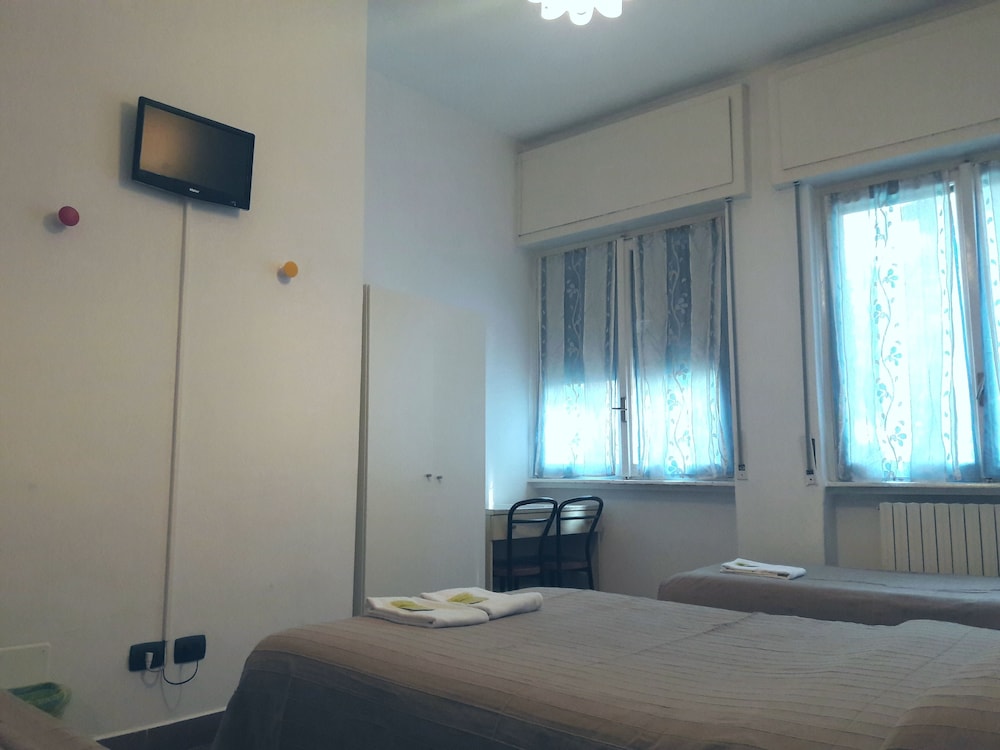 Hotel Brivio 9/39