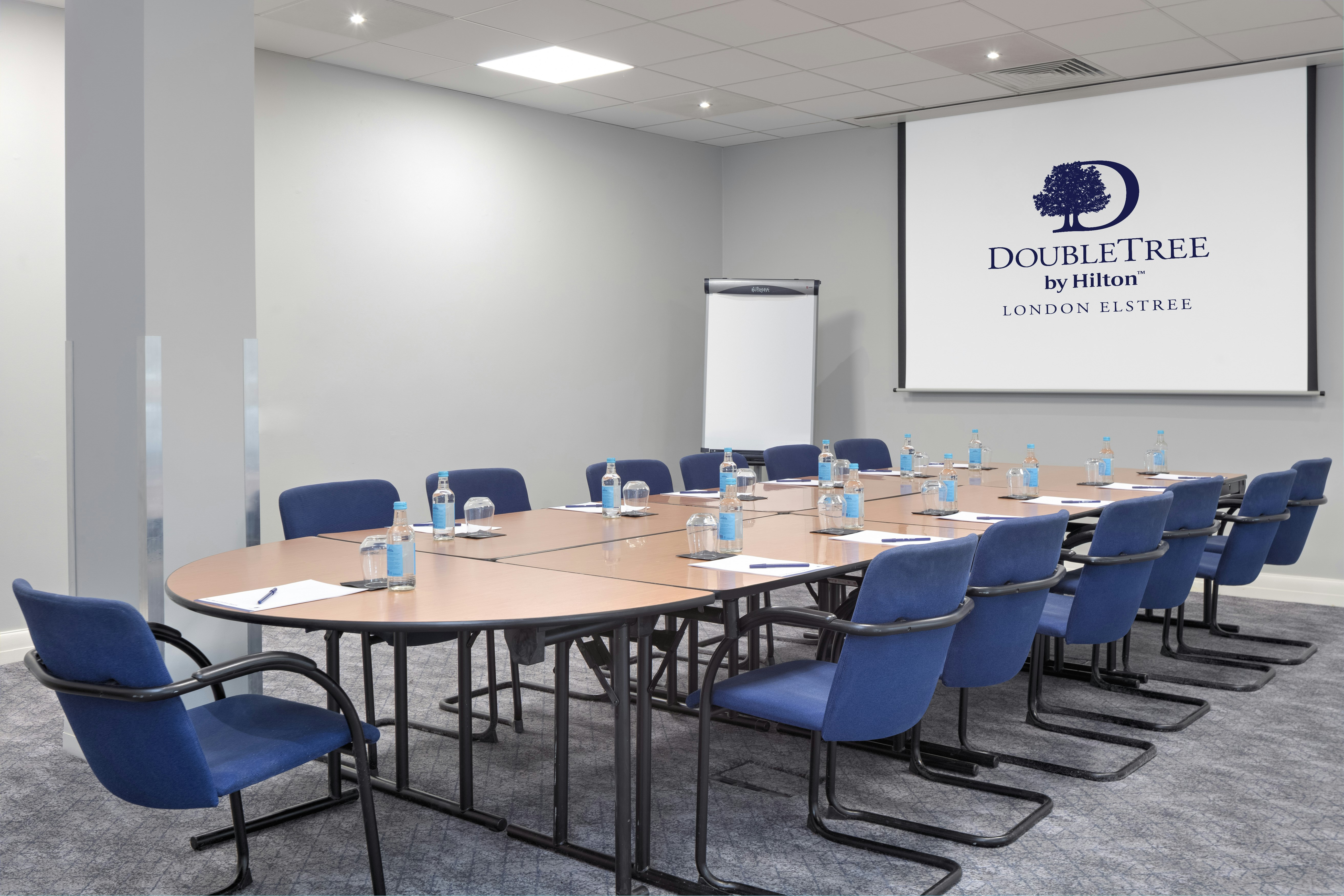 DoubleTree by Hilton London Elstree 65/73
