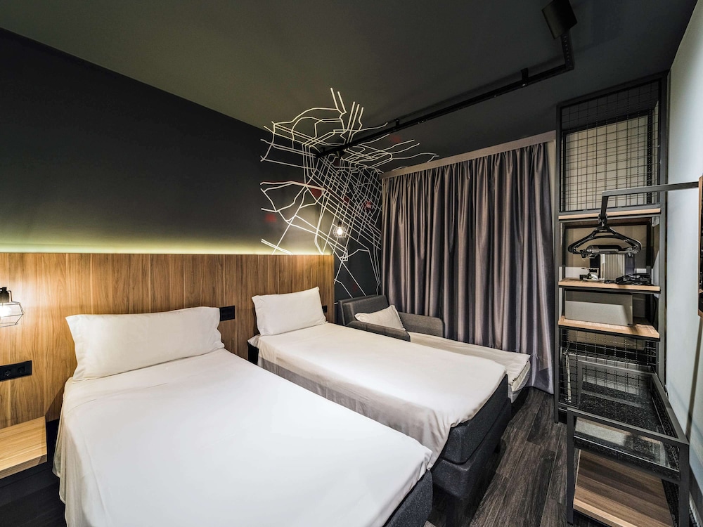 Ibis Curitiba Batel، كوريتيبا 19/46