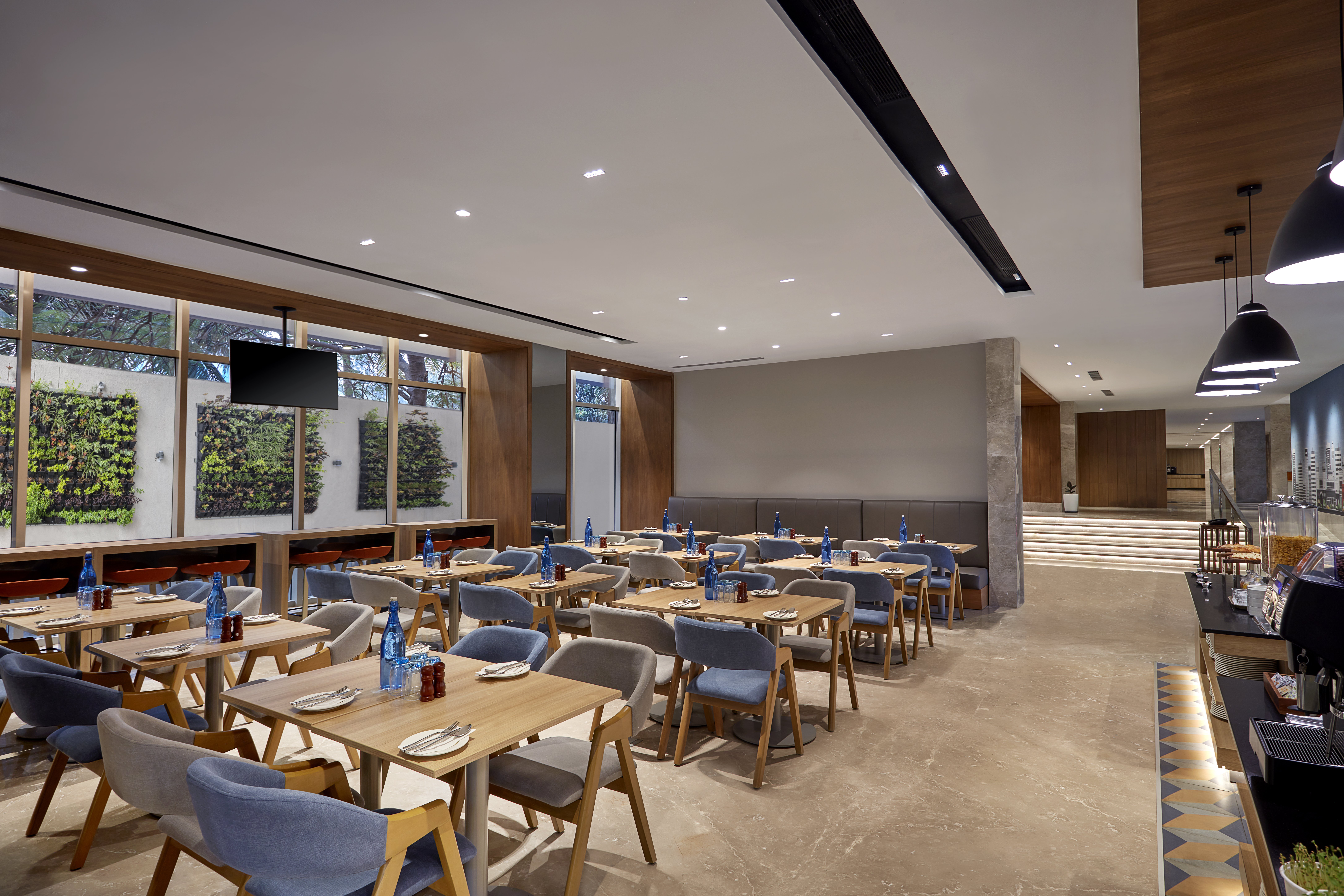 Holiday Inn Express Bengaluru Bommasandra 29/33