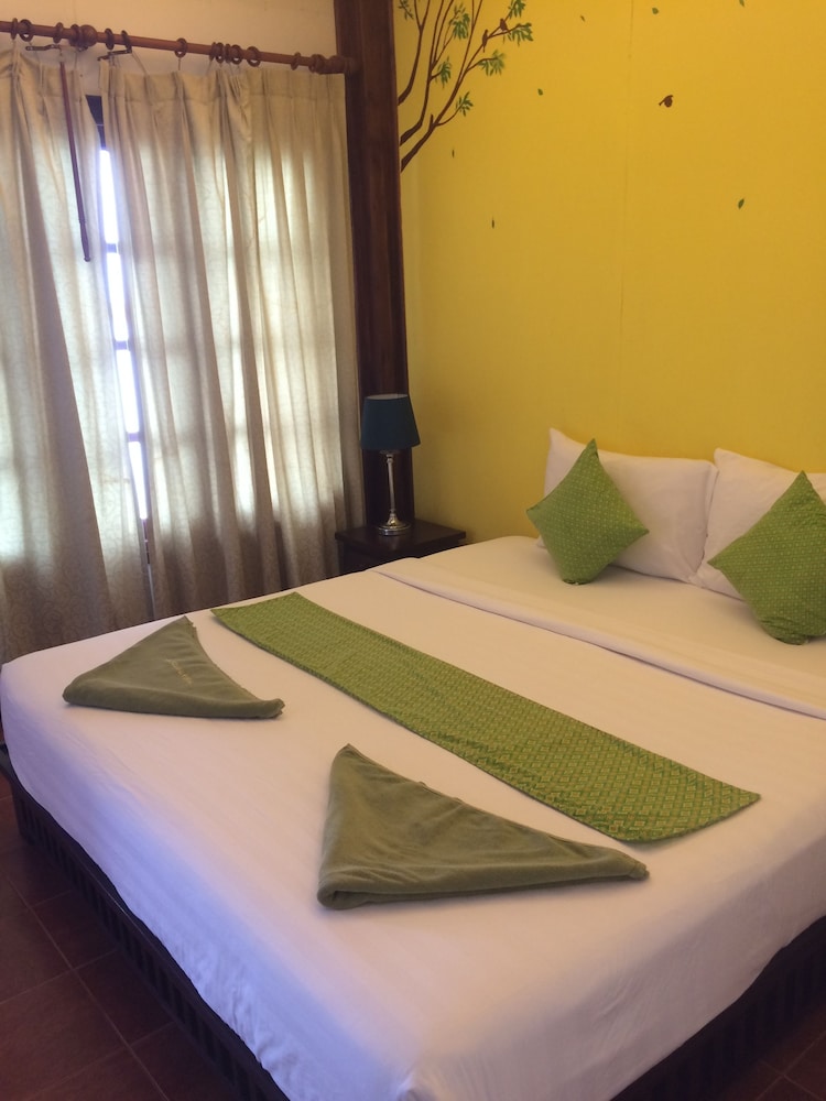 THARATHIP RESORT 34/68
