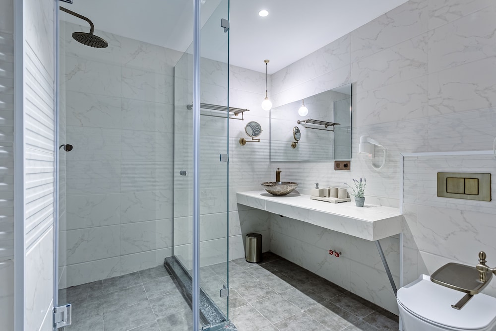 Ramada by Wyndham Tbilisi Old City 49/50