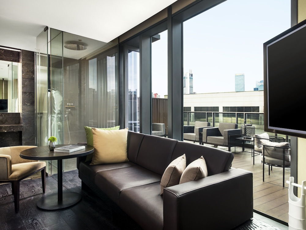 Upper House Shanghai 25/45