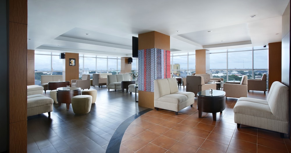 Hotel Santika Makassar 28/37