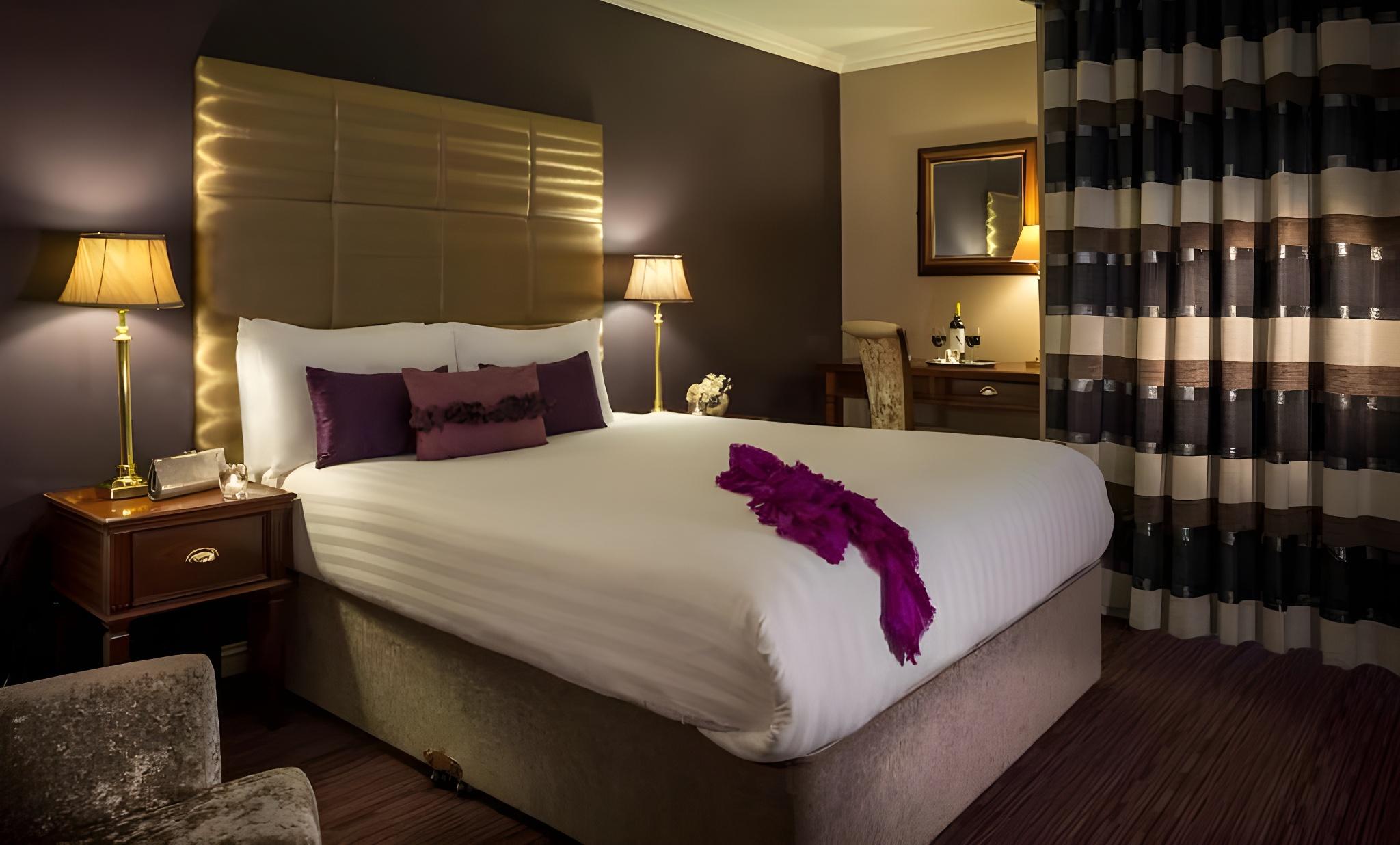 Room, Single