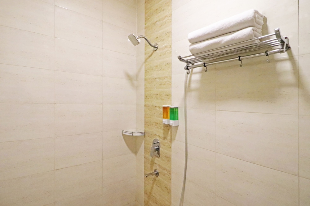 Oyo 10274 Hotel Aamara 50/61