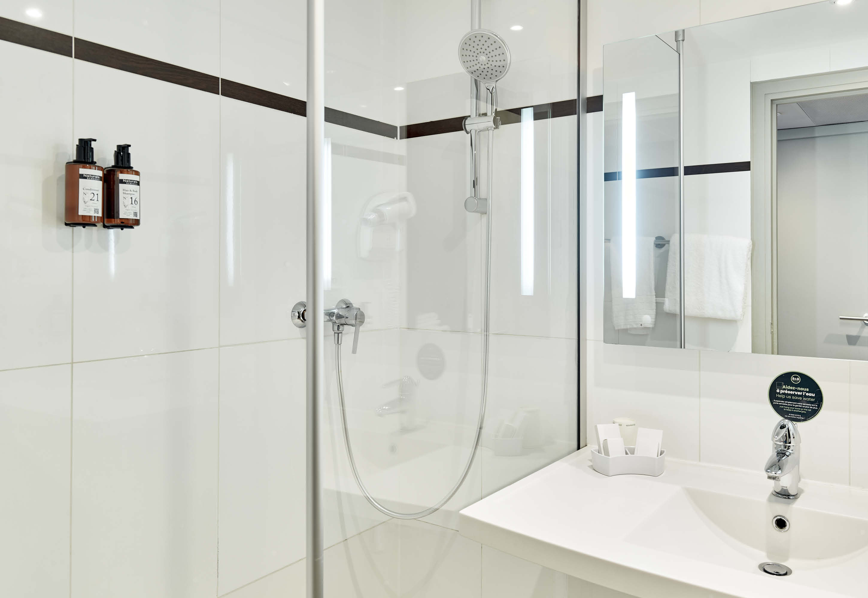 B&B Hotel Saint Quentin en Yvelines Centre Gare 31/32