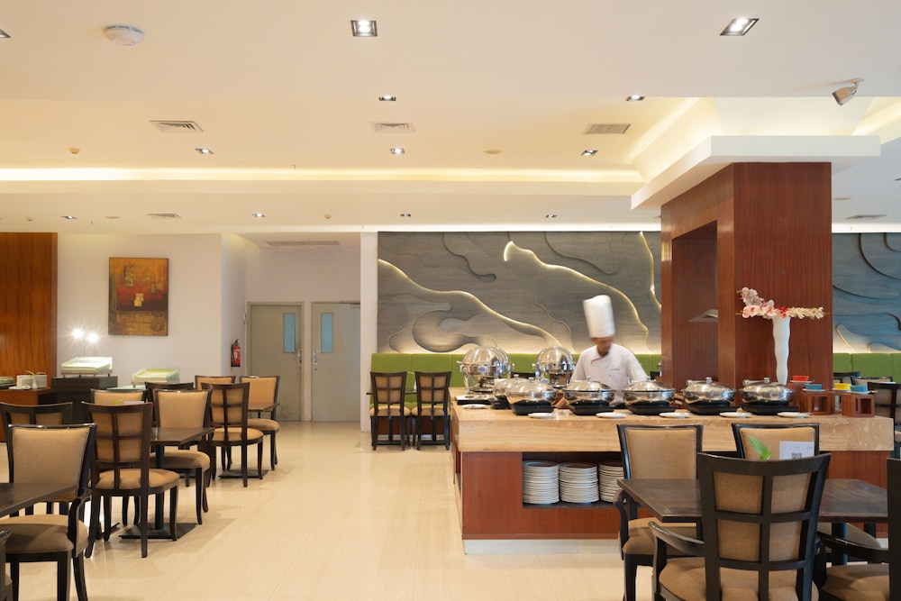Hotel The Capital Surabaya 43/50