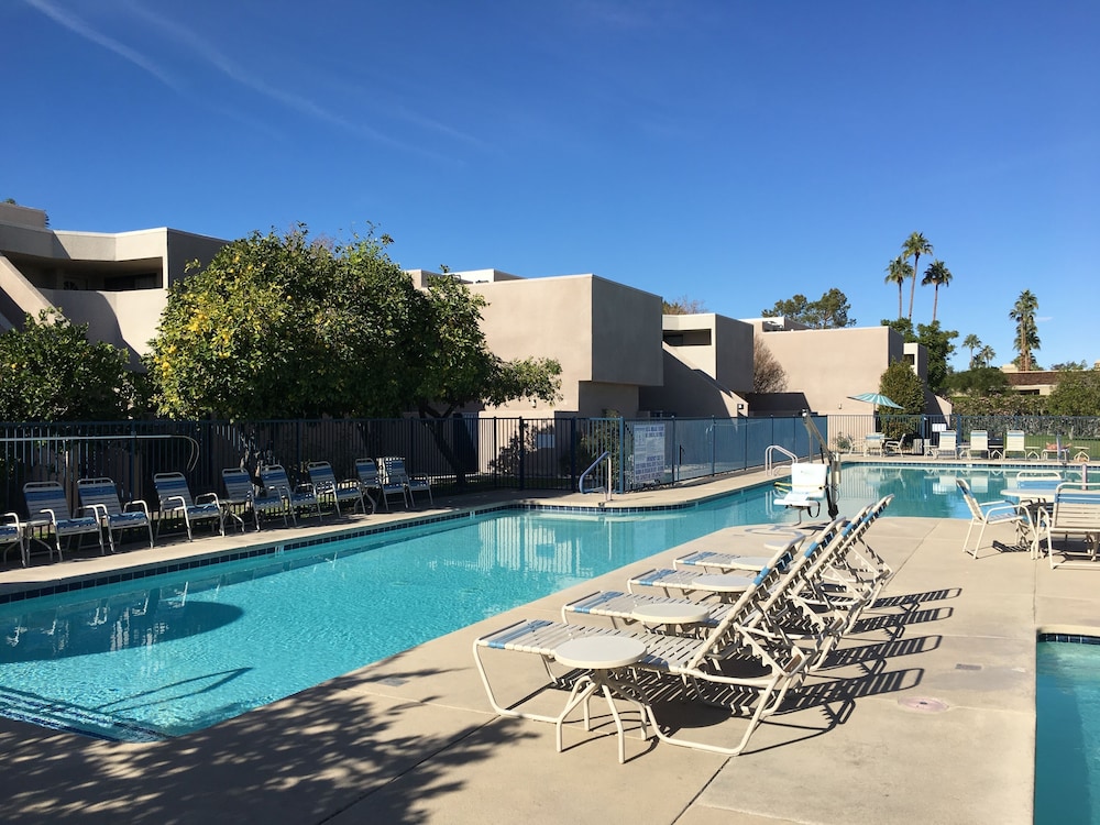Vista Mirage Resort 10/93