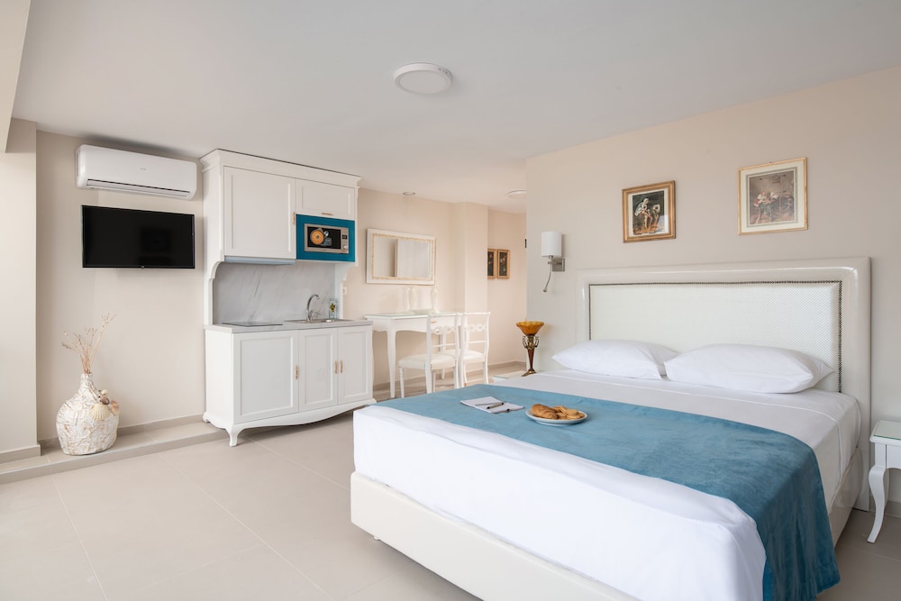 Mykoniatika Villas 6/48