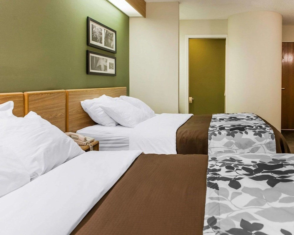 Sleep Inn Elkhart North 6/36