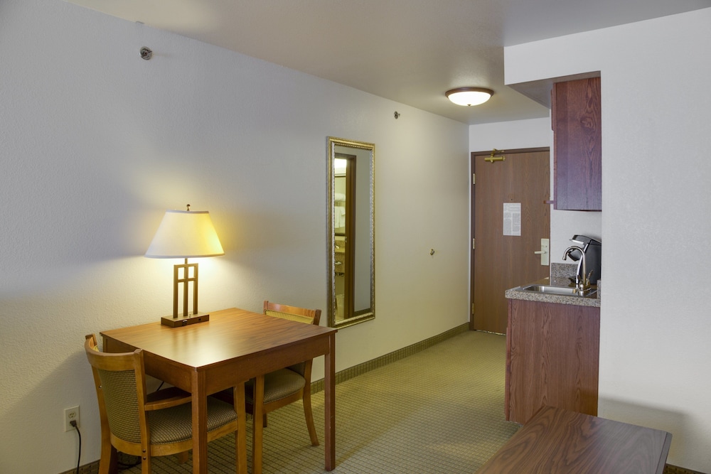 Holiday Inn Express Hotel Suites Jacksonville 24/52