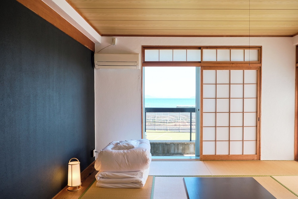 J-Hoppers Lake Biwa Guesthouse - Hostel 15/61