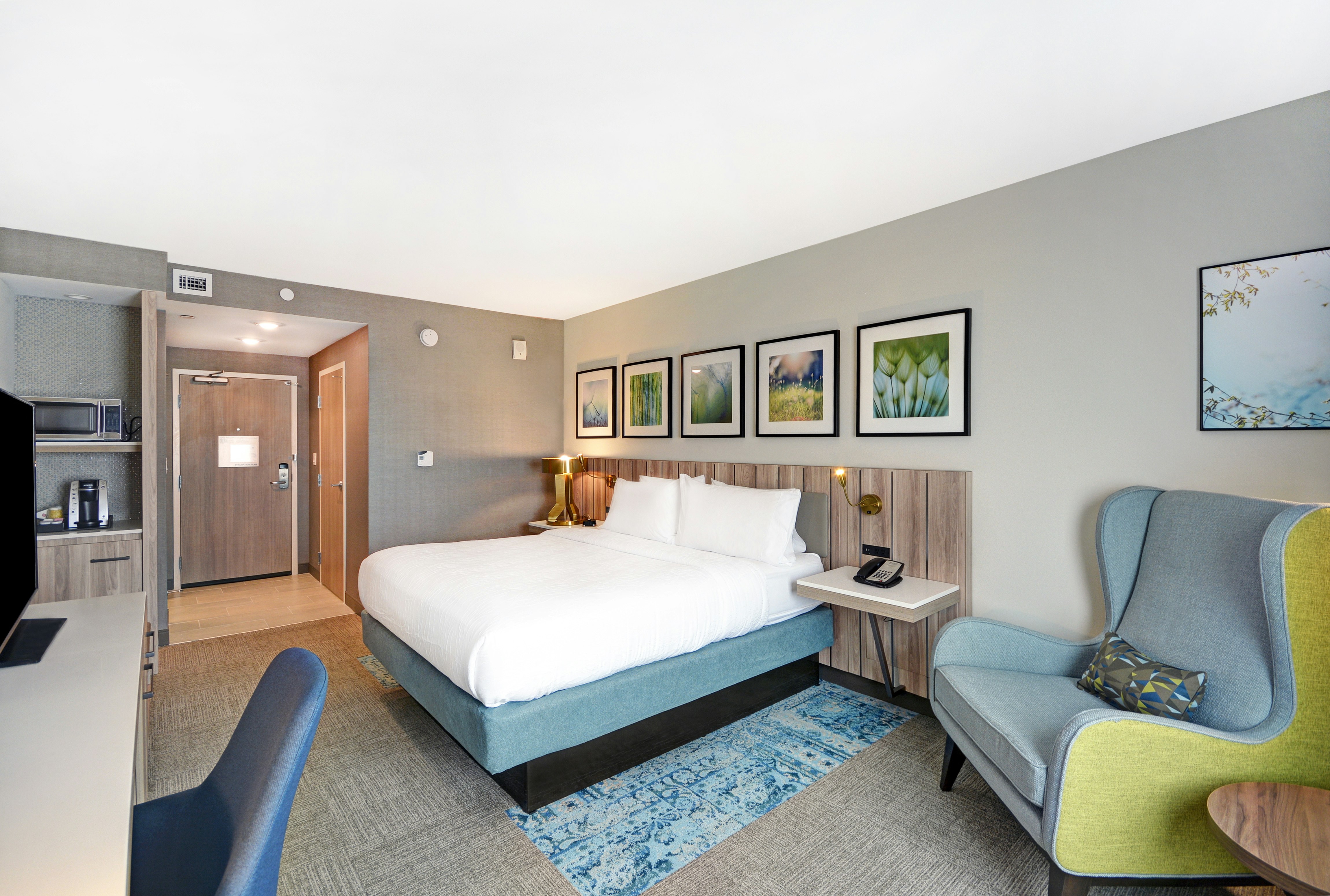 ROOM, KING BED, ACCESSIBLE
