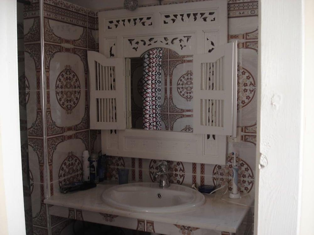 Riad Marlinea 49/50