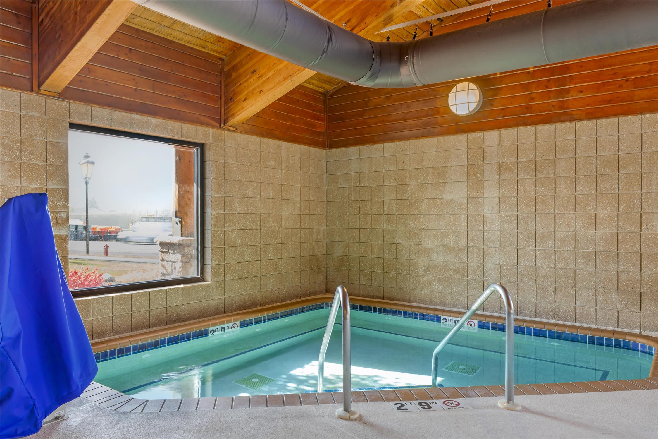 Best Western Plus McCall Lodge & Suites 31/46