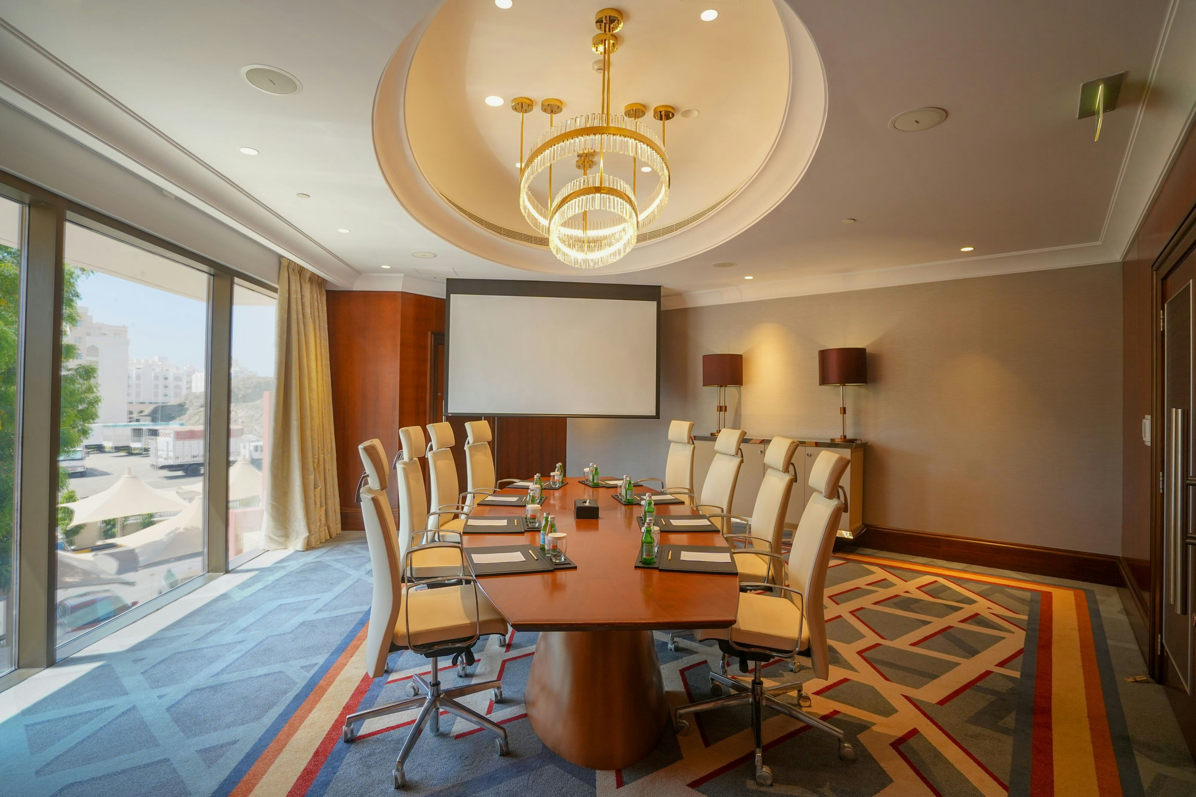 Sheraton Oman Hotel 56/81